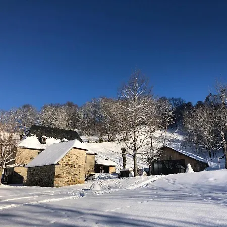 Le Domaine De Castille - Pyreneen De Charme - De Nage Arrens-Marsous