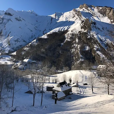 Villa Le Domaine De Castille - Pyreneen De Charme - De Nage *